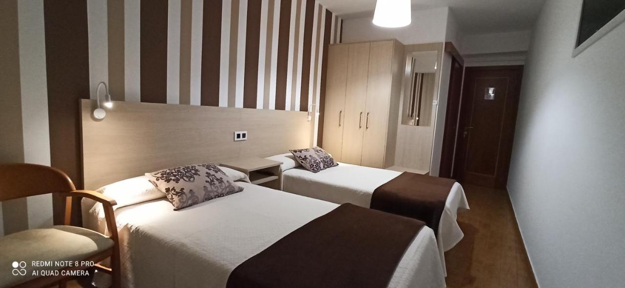 Hostal Rivas Finisterre Buitenkant foto