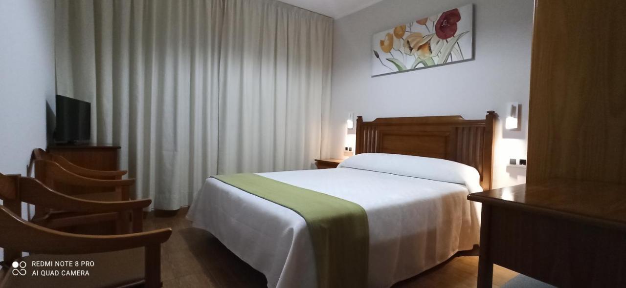 Hostal Rivas Finisterre Buitenkant foto